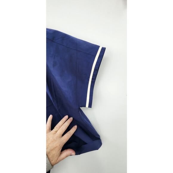 EUC Tuckernuck Navy‎ Blue White Trimmed Connor Blouse Size Medium - Picture 9 of 11